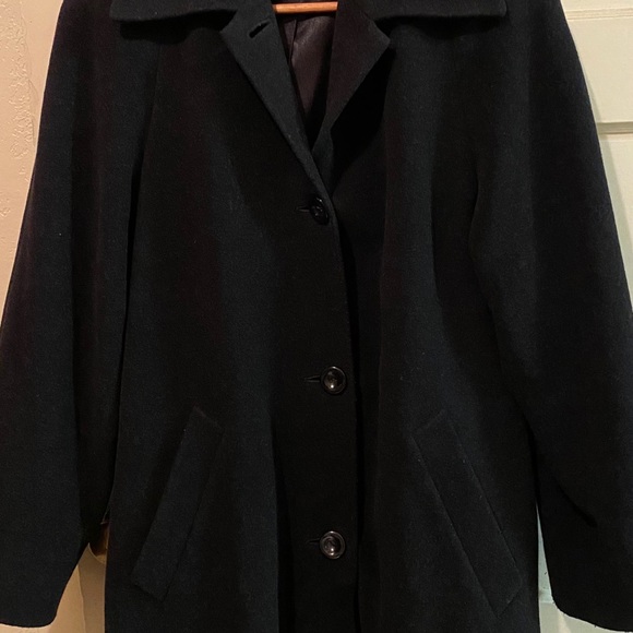 Kristin Blake Lambswool Polo Coat, Three-Quarter - Picture 5 of 9